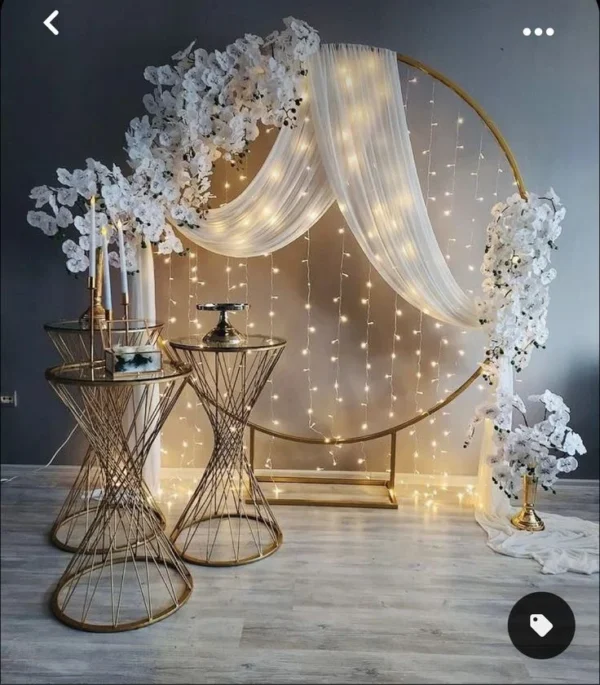 Estructura Circular con Luces