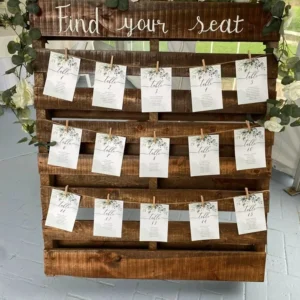 Seating plan de madera